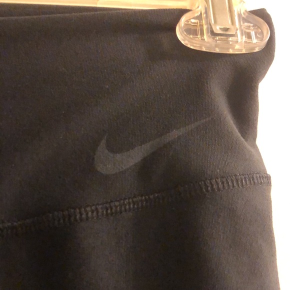 NIKE Just Do It workout capris in size xs…only worn once! - Picture 2 of 3
